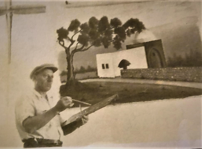 בן אורי מצייר בבית הכנסת הארי של האשכנזים. מצד אחד של ארון הקודש הוא צייר את קבר רחל ומצד שני את הכותל המערבי. 1940-41.